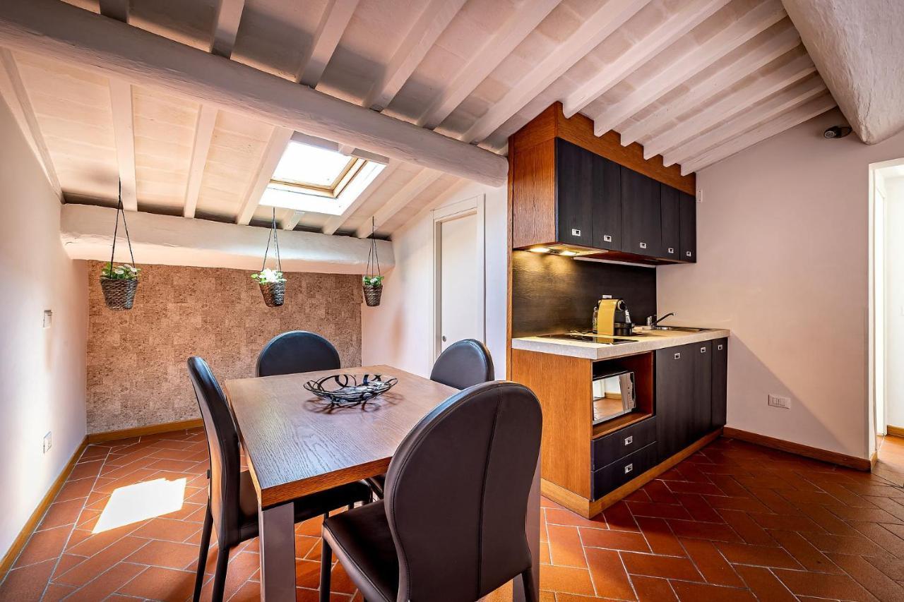 มาร์เตลลี 6 สวีท แอนด์ อพาร์ตเมนต์ Bed & Breakfast ฟลอเรนซ์ ภายนอก รูปภาพ