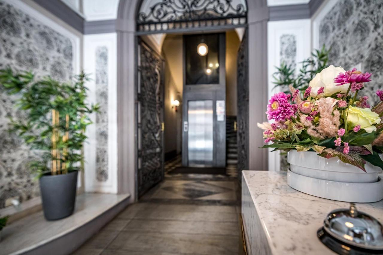 มาร์เตลลี 6 สวีท แอนด์ อพาร์ตเมนต์ Bed & Breakfast ฟลอเรนซ์ ภายนอก รูปภาพ